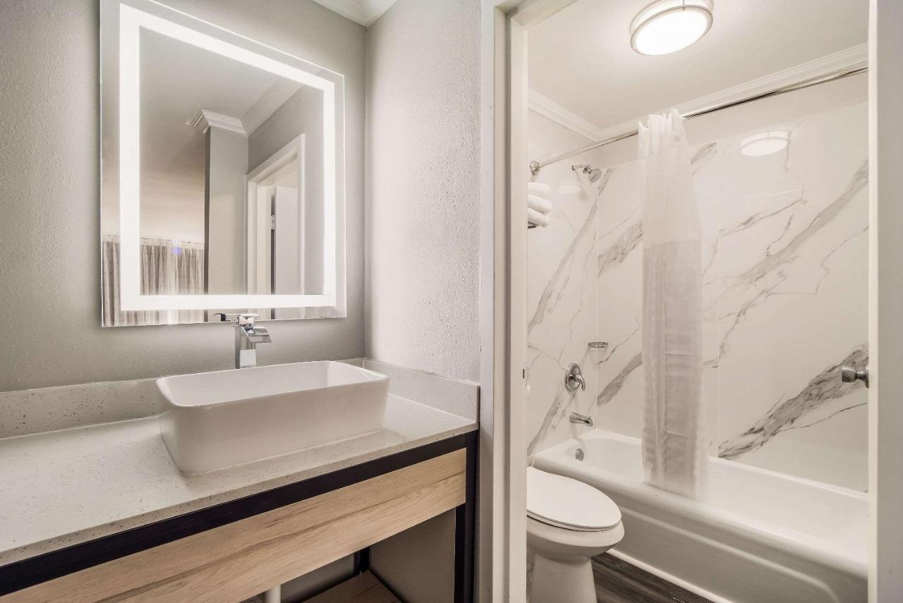 Mainstay Suites Florence Exterior foto